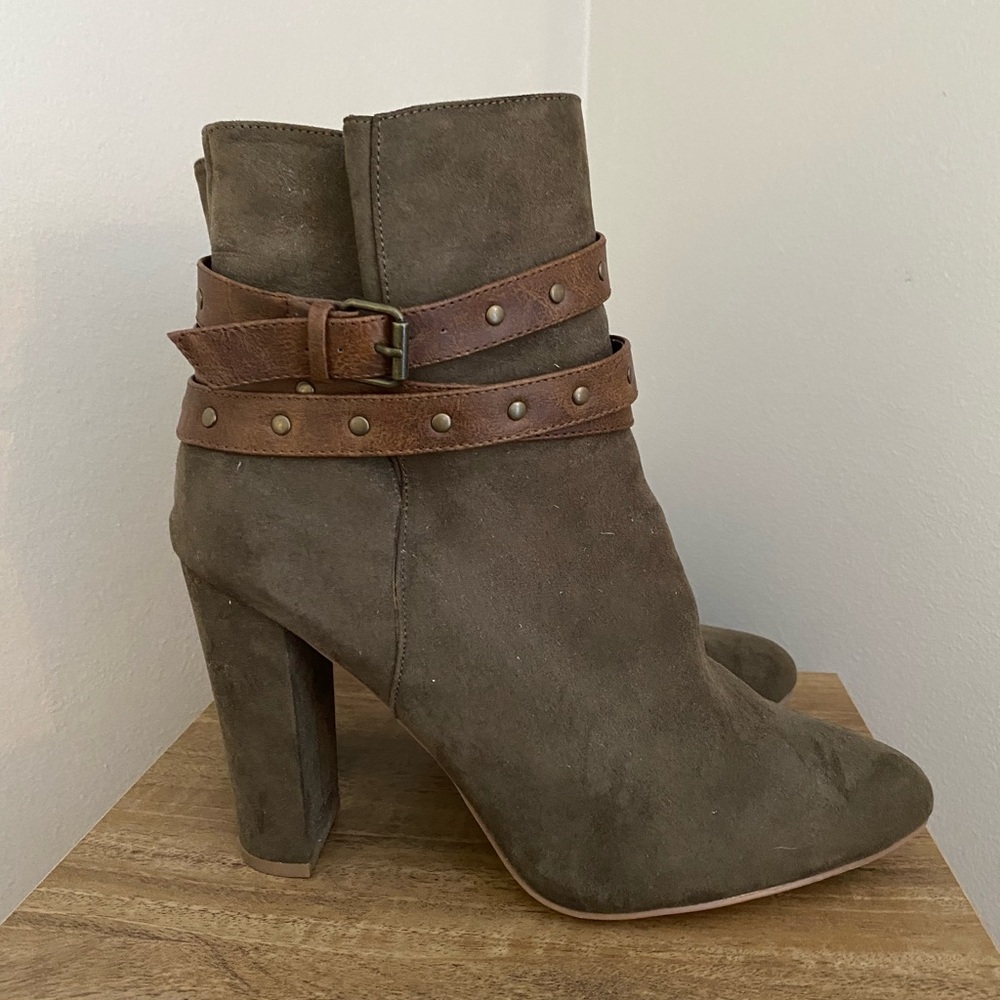 Booties - Picture 2 of 6